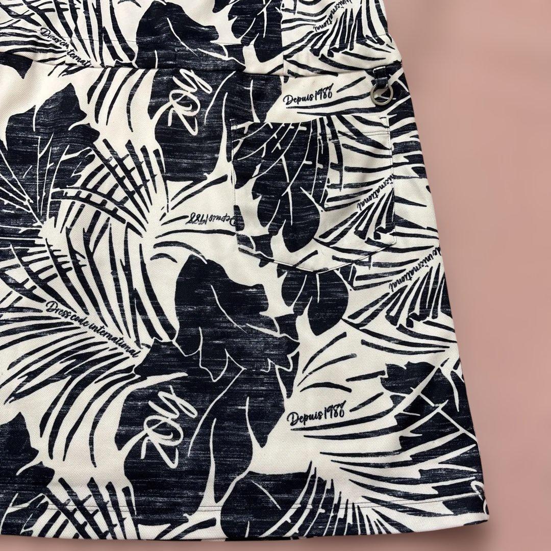 ZOYゾーイ ステンシル リーフプリントノースリーブワンピース