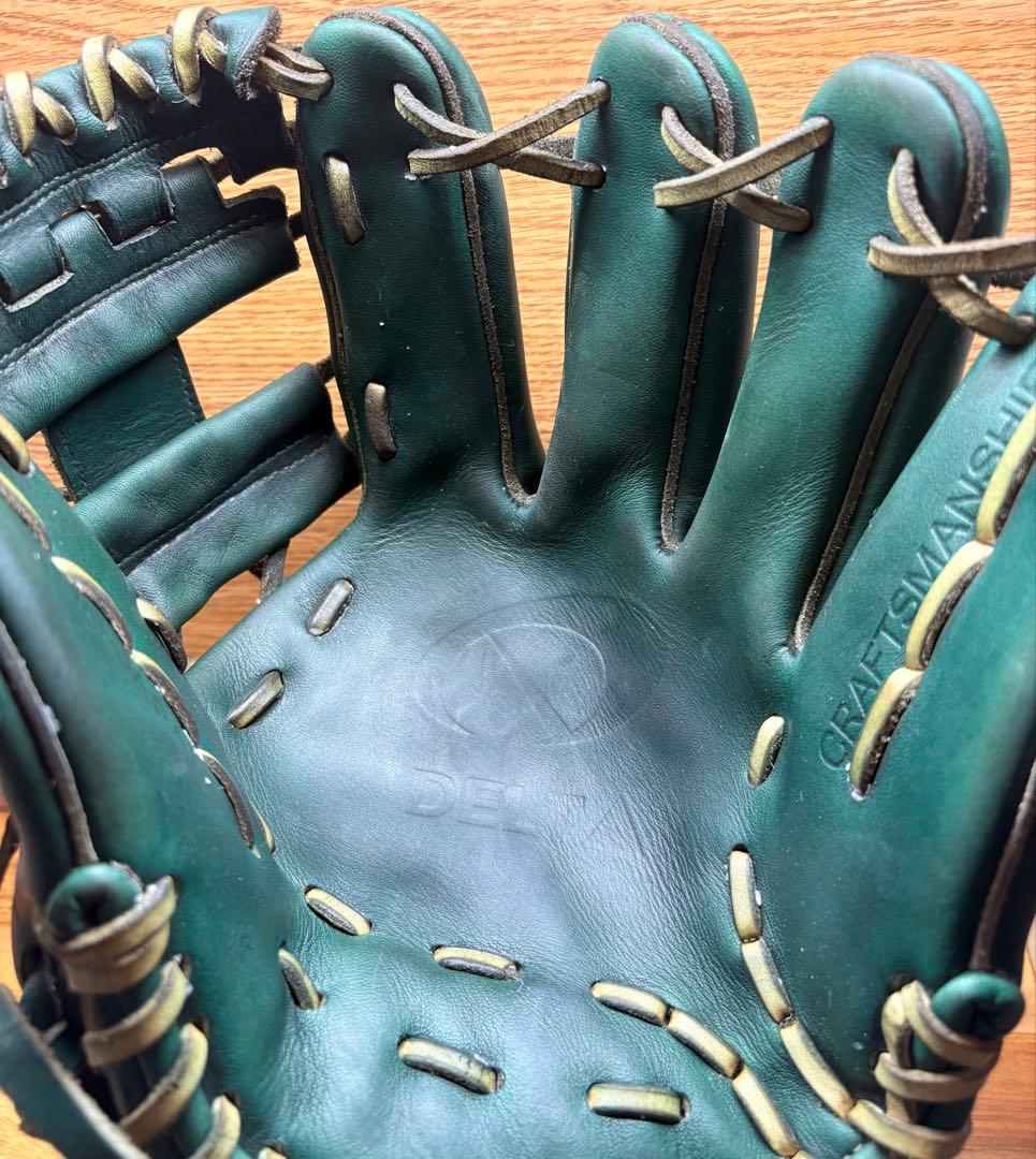 DELTA 硬式グローブ 内野手用