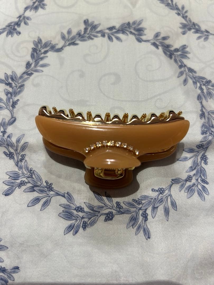 acca ヘアクリップ ベージュ