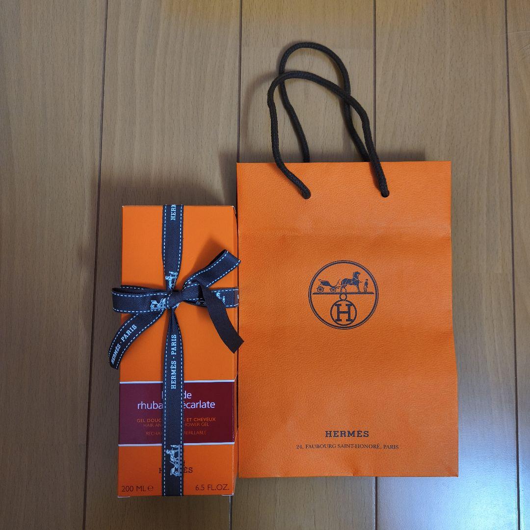 エルメス　シャワージェル　ルバーブエカルラット