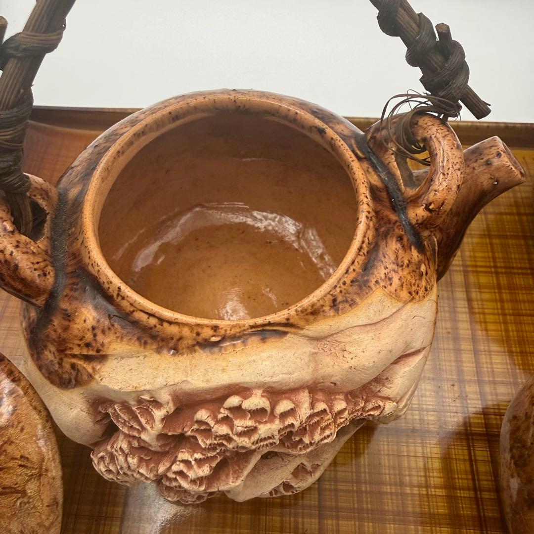 昭和レトロ 古陶 茶器セット 盆付 籐取手 民芸陶器 堀込洞窟松紋彫　煎茶道具