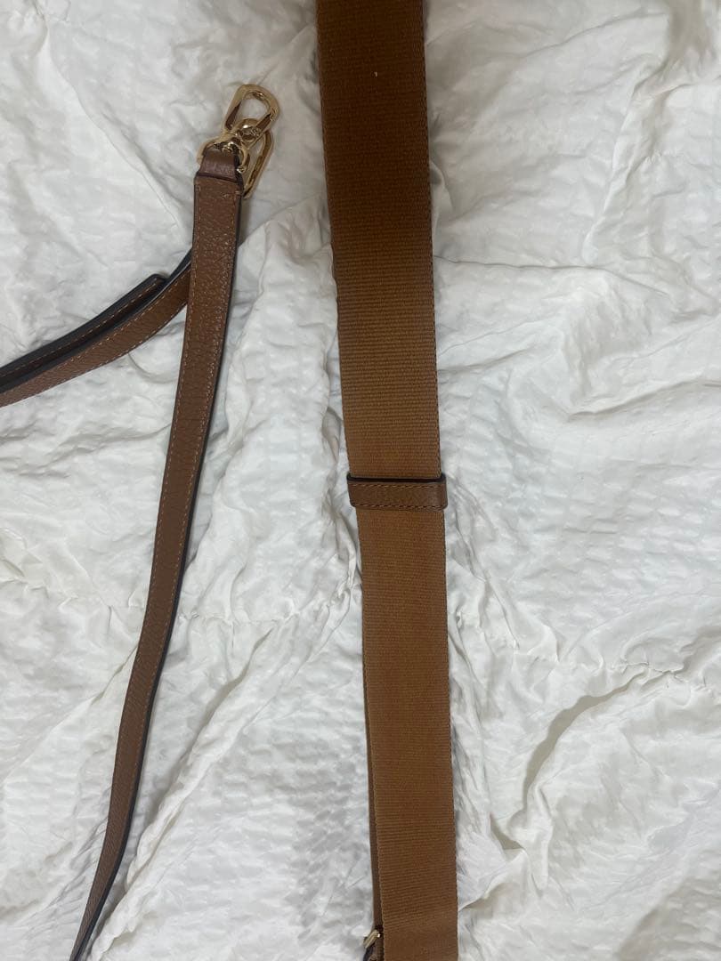 な*ぺ様 ブラウンレザー ハンドバッグ タッセル付き