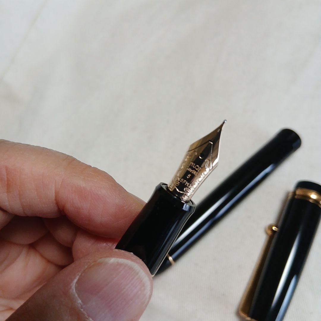 パイロットカスタム74 SFM中細字 軟 14k 585