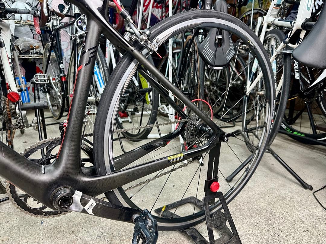 フルカーボン激レア車フェルト FELT Z1基本分解発送送料無料！完成車配送も！