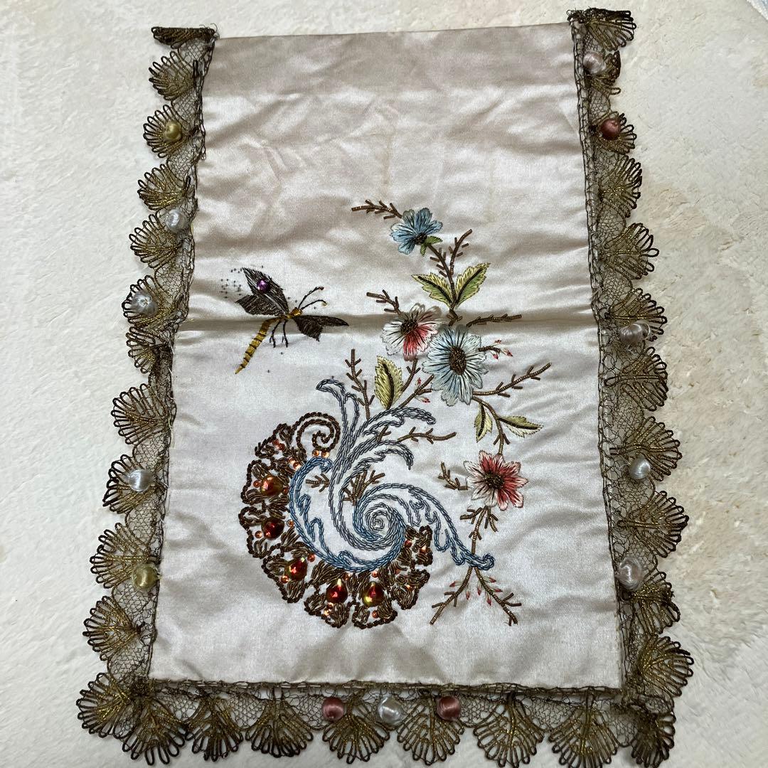 フランスアンティーク　刺繍　シルク　ケース