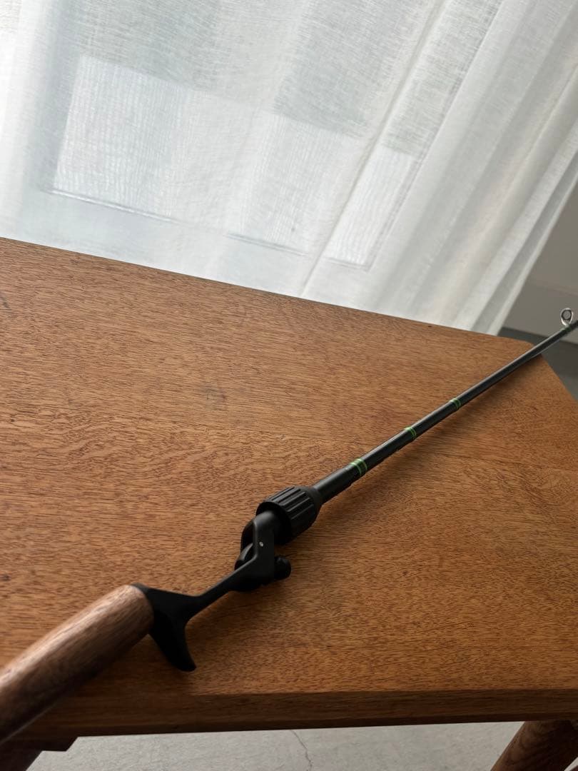 ムイアルデンテ +フィッシュテールグリップ +チャッカークラシックアカシブランド