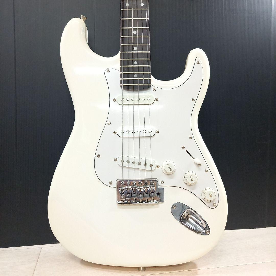 美品◎PLAYTECH ストラトキャスター ホワイト 白 セット1付属
