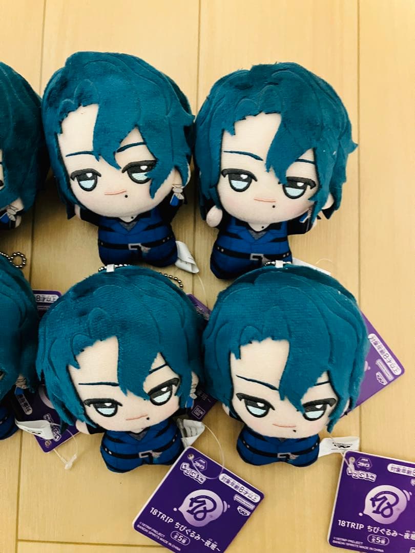 18TRIP エイトリ ちびぐるみ 夜班 棗夜鷹 ぬいぐるみ　8体