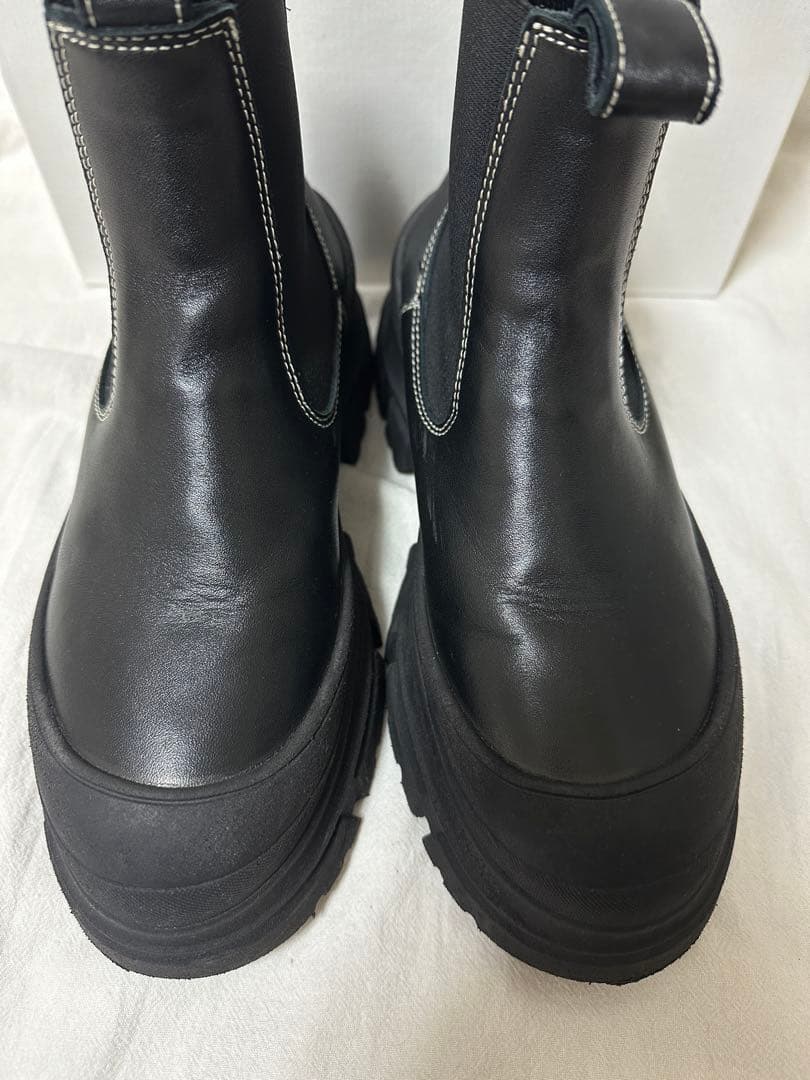 SOFIE D'HOORE レザー サイドゴアブーツ