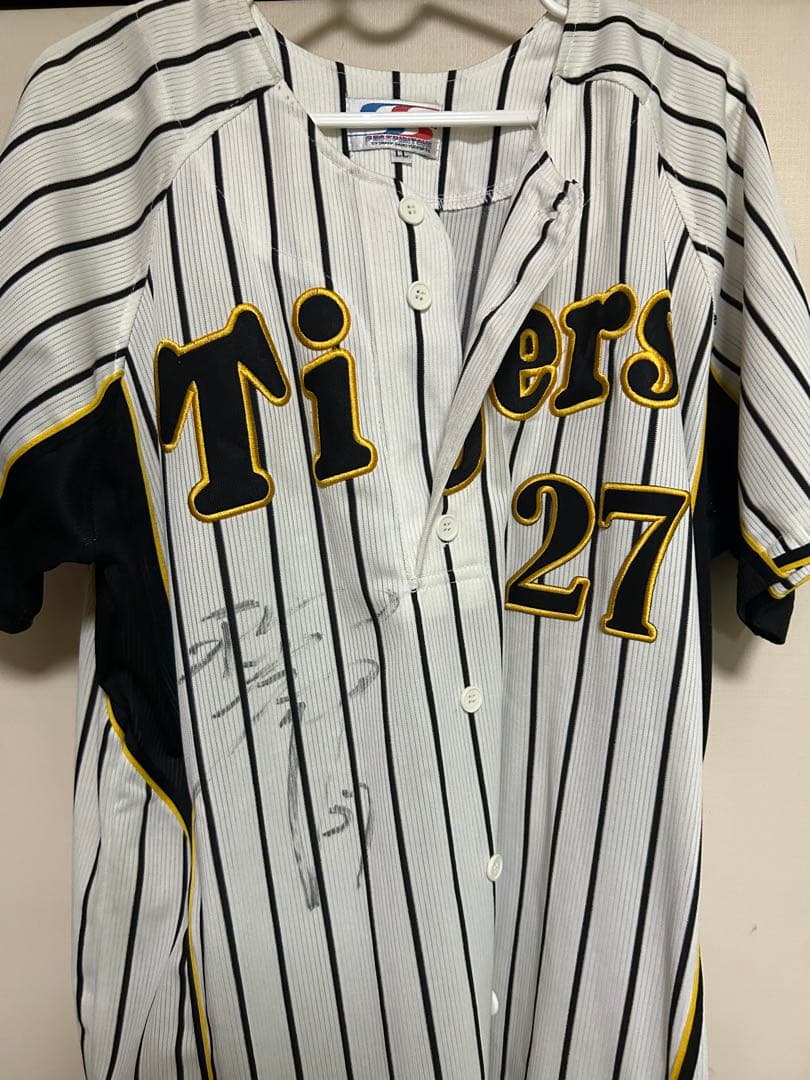 阪神タイガース 秋山拓巳 直筆サイン入りユニフォーム　LL