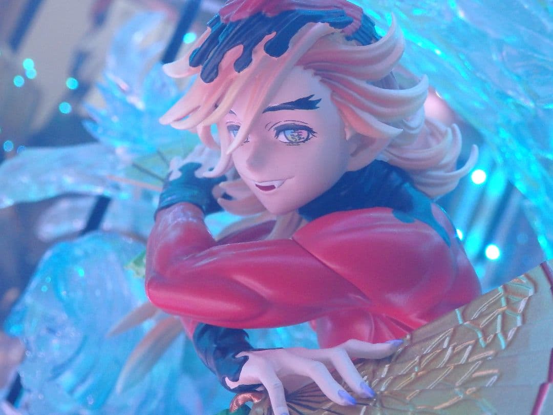 鬼滅の刃　童磨　ガレージキット