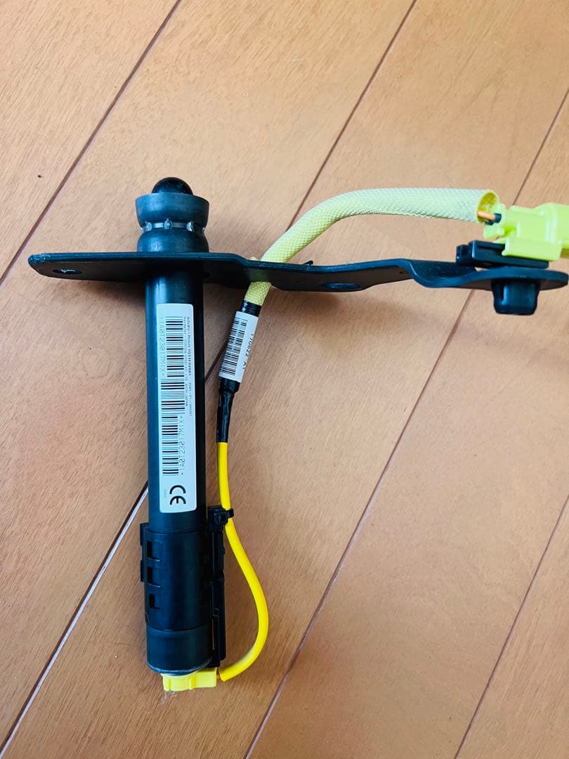 NDロードスター アクティブボンネットアクチュエーター