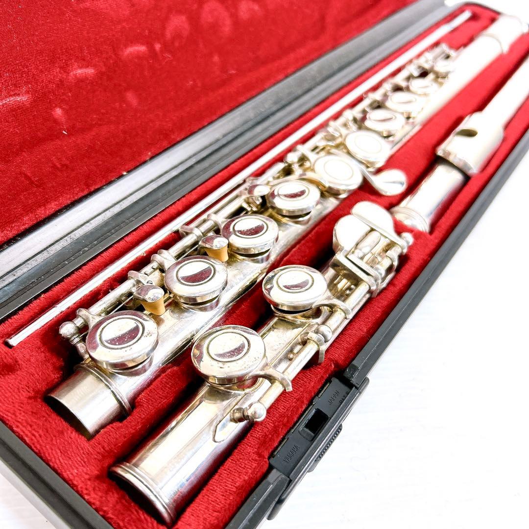 YAMAHA ヤマハ　フルート　Eメカ付　YFL-211S 管楽器　カバードキイ