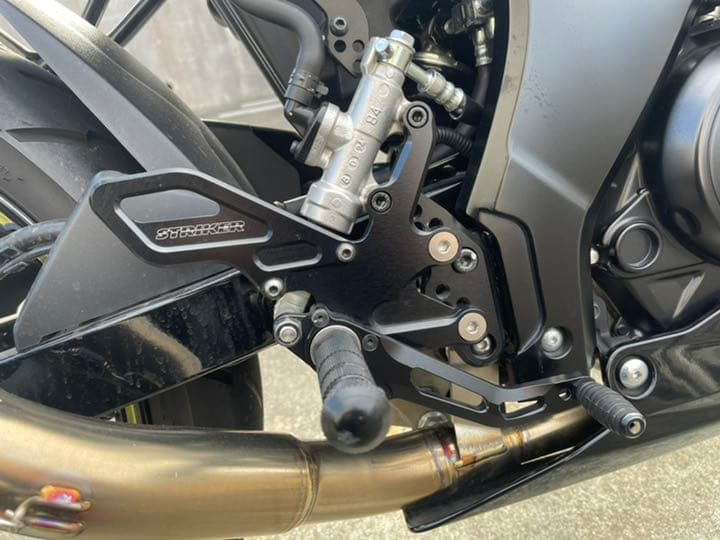GSX-R125 ストライカーバックステップ