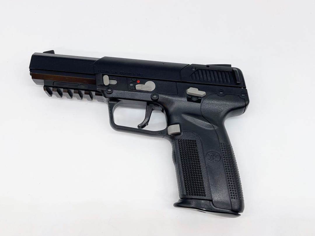 東京マルイ ブローバックガスガン FN5-7 ファイブセブン ☆オマケガス付き