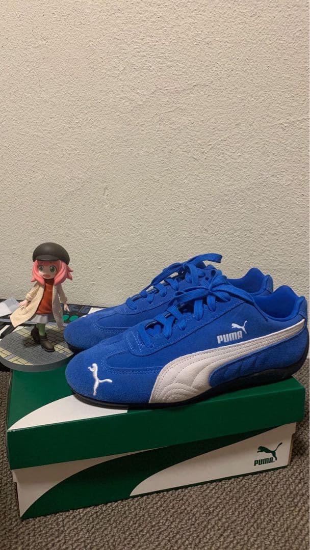 PUMA 青 スニーカー