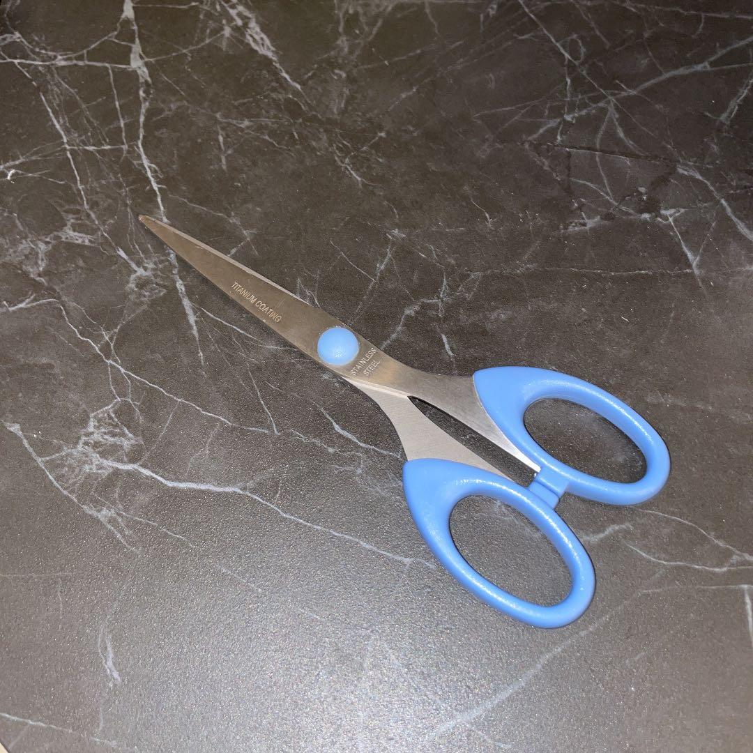 切れ味のいいハサミです！