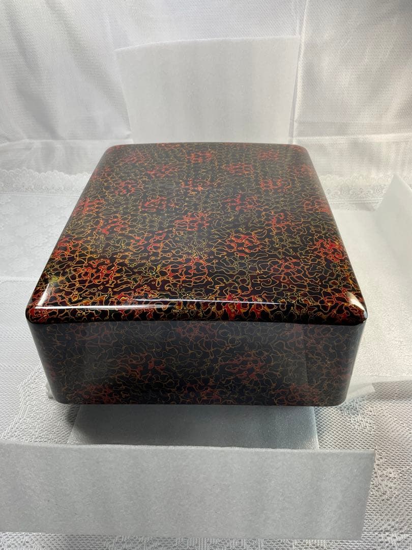 津軽塗 文箱　漆器 四角形ボックス 赤黒模様