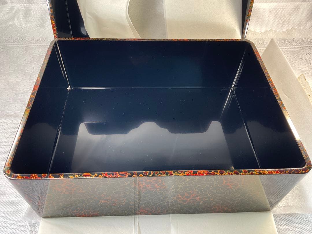 津軽塗 文箱　漆器 四角形ボックス 赤黒模様