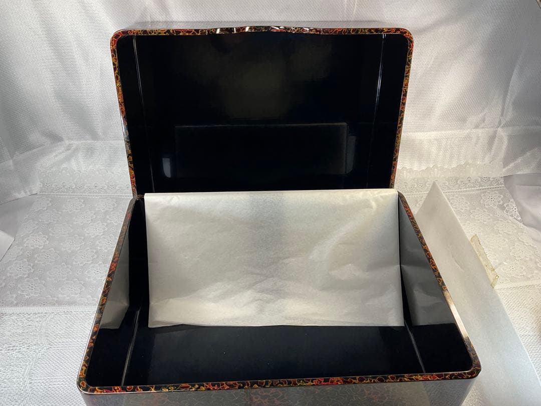 津軽塗 文箱　漆器 四角形ボックス 赤黒模様