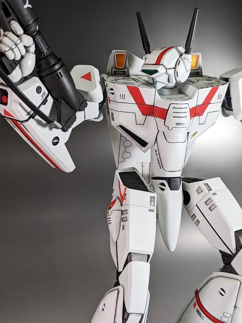 プラモデル　プラマックス　1/72 VF-1 バルキリー　組立塗装済