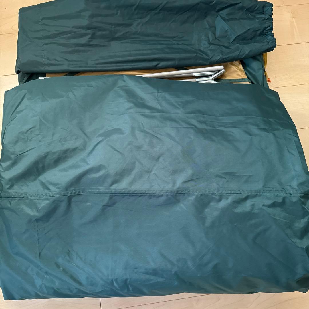 チ*ム様 コールマン　タフワイドドーム　V/300 テント 綺麗です‼️