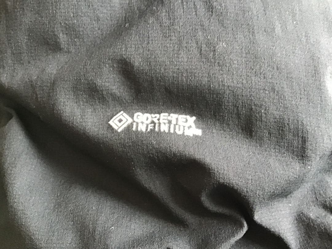 モンベル パーマフロストダウンパーカ GORE-TEX INFINIUM M