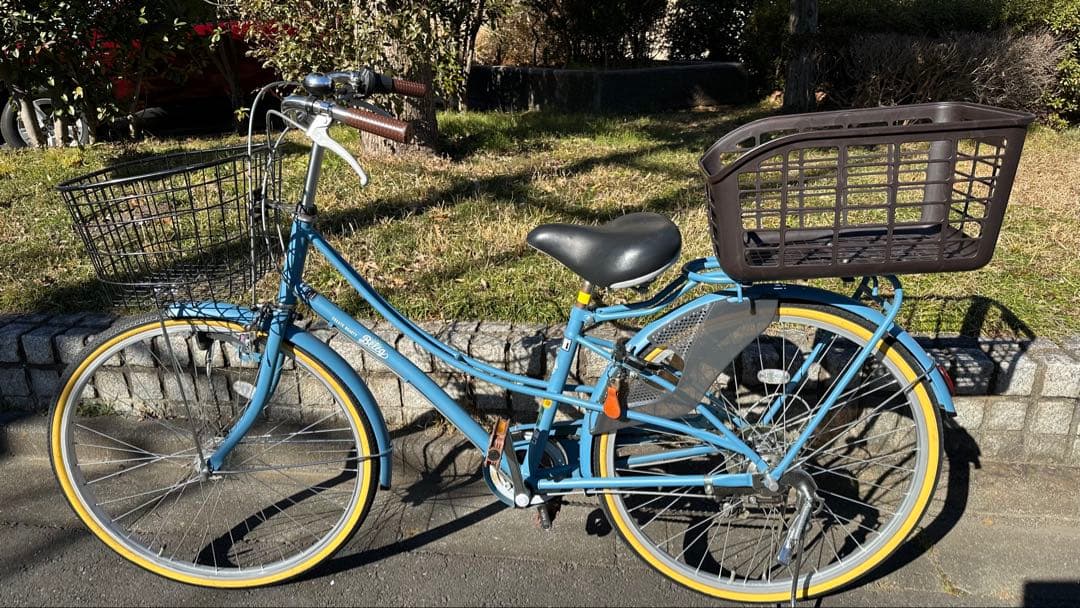 アサヒサイクル 26インチ　6段変速　青色 前後バスケット付き　ライトは自動
