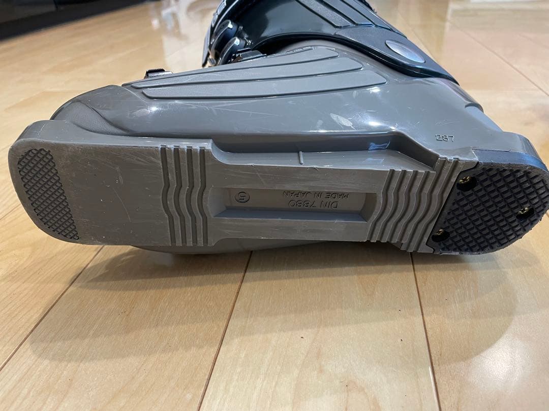 BUMPS8 GENスキーブーツ 23.5センチ