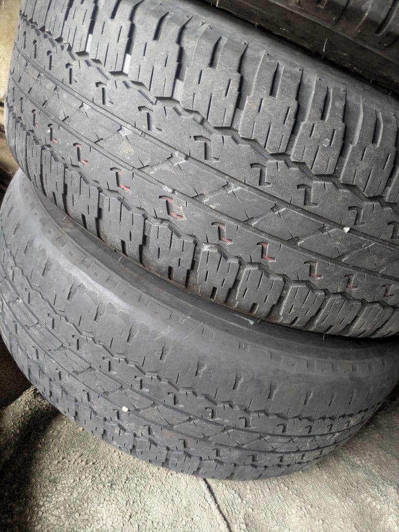 年末値下げ ハイラックス Z 純正ホイールセット