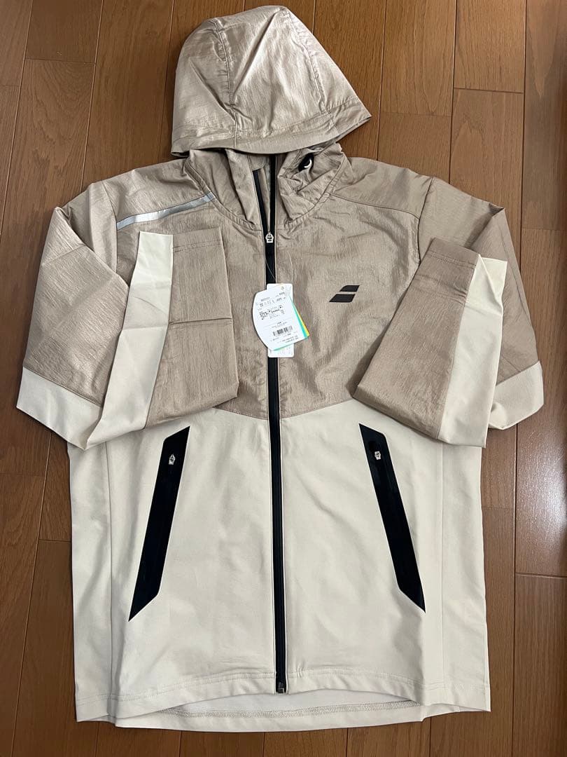 【新品】バボラ フード付き軽量ジャケット ベージュ/クリーム