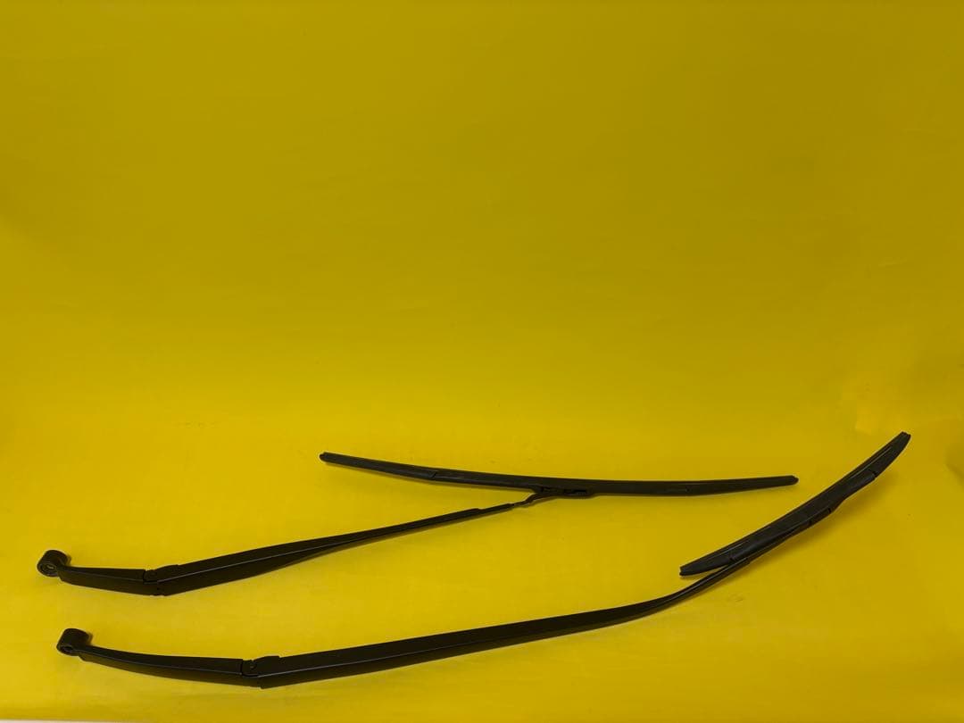 ビビり防止トヨタ純正 アルファード30系後期型 ワイパーアーム ブレードセット